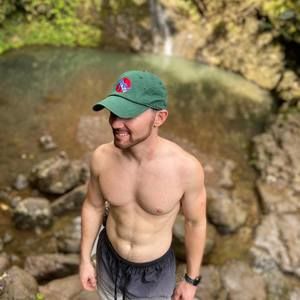 Meet your Posher, Adam